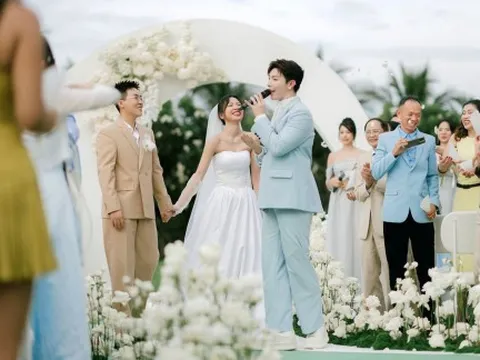 Khi nhạc cưới bước khỏi lễ đường