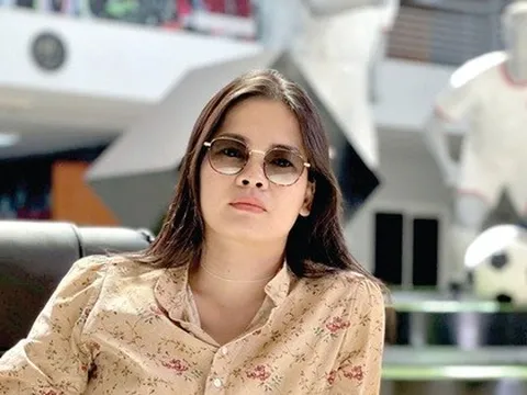 Nữ đạo diễn Việt nói thẳng về làm phim ở Mỹ