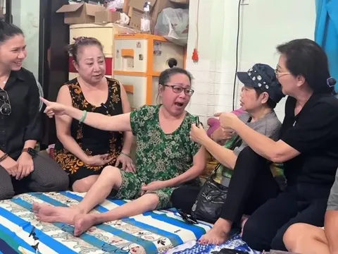 Nữ nghệ sĩ đang đi hát thì tai biến mất trí nhớ: Nằm liệt 13 năm, mẹ mất không biết