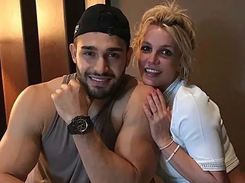 Chuyện gì đang xảy ra với Britney Spears?