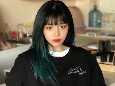 Linh Ngọc Đàm bất ngờ lên tiếng drama trà xanh 4 năm trước: "Chị Trâm cho tôi xem thư tình của anh T và chị HT!"