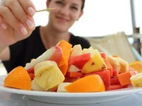 Ăn trái cây thế nào giúp giảm cân?