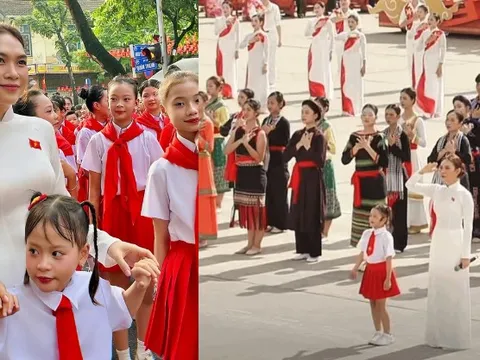 Phụ huynh rơi nước mắt khi con gái hát cùng Mỹ Tâm ngày Đại lễ 2/9, niềm tự hào gia đình kể sao cho hết!