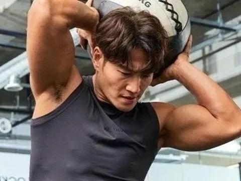 Đám cưới 'kín tiếng chưa từng thấy' của Kim Jong Kook
