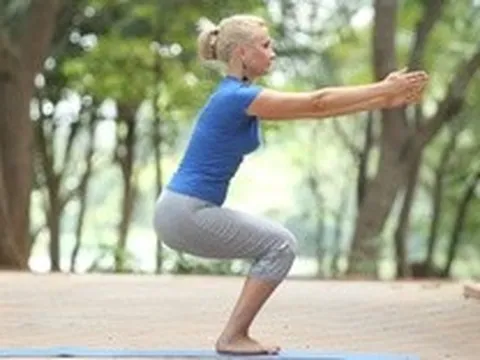 6 bài tập kết hợp yoga và giảm cân, vừa thư giãn vừa đốt mỡ