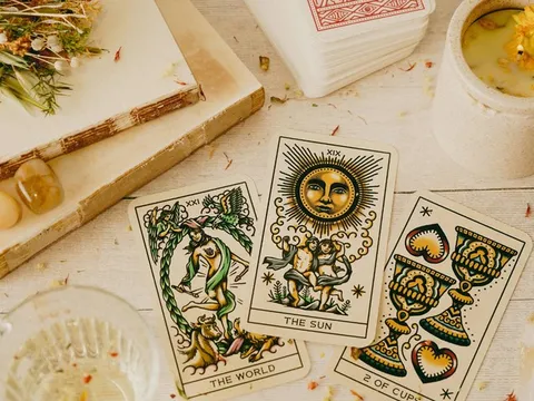 Tarot tuần (8/9 - 14/9): Chọn lá bài tiết lộ sự nghiệp của bạn đang chuyển biến thế nào?