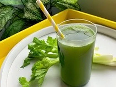 7 loại rau củ ít ai nghĩ tới nhưng cực tốt khi làm sinh tố giảm cân