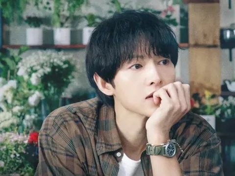 Chỉ có trời mới cứu được Song Joong Ki