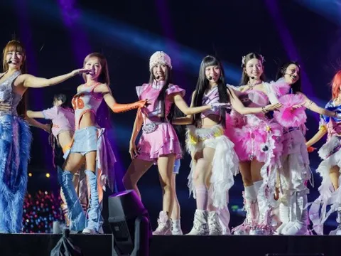 Khán giả vừa phiêu theo nhạc, vừa cười thả ga trong concert “Em xinh say hi”