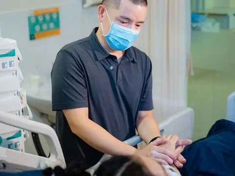 Vợ nguy kịch, chỉ còn 1% cơ hội sống, chồng quyết định làm một việc, cứu vợ "thoát khỏi cửa tử"