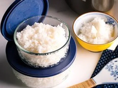 Ăn cơm nguội có thể giúp giảm cân hiệu quả hơn cơm nóng?
