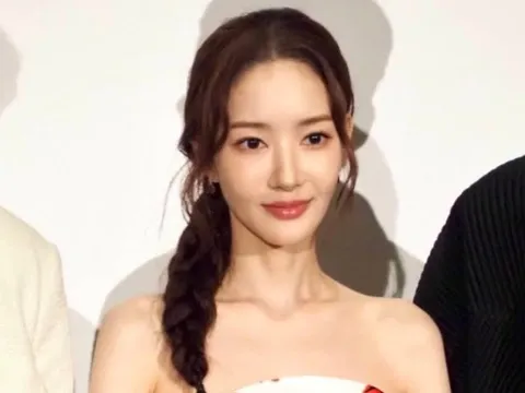 Không thể tin nổi chuyện vừa xảy ra với Park Min Young