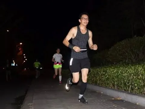 Chàng trai 27 tuổi chạy bộ 5km mỗi tối để giảm mỡ máu, 1 năm sau kết quả khiến anh “ngã ngửa”