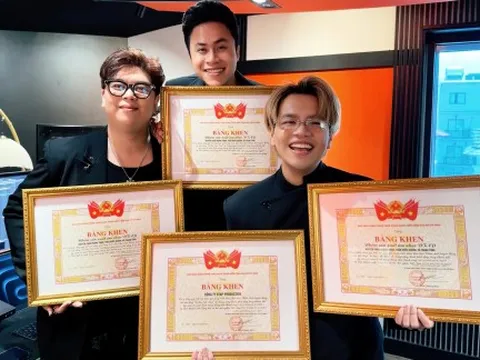 DTAP, Hoà Minzy, Đức Phúc nhận bằng khen vì những đóng góp cho nghệ thuật, cộng đồng
