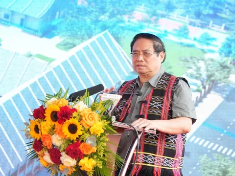 Khởi công trường học ở vùng biên Đà Nẵng: Thủ tướng dặn không để thất thoát 0