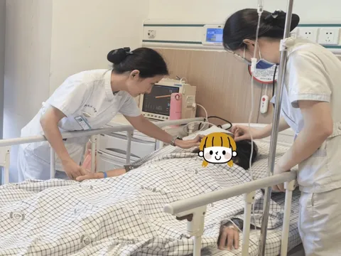 Bất ngờ bị suy gan sau khi uống loại trà này để "thải độc"