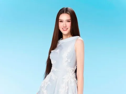 Đại diện Việt Nam gây sốt Miss Earth với thông điệp thời trang bền vững
