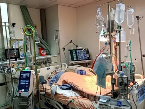 Chủ nhà hàng tử vong ở tuổi 42 vì suy gan: Bác sĩ nói thẳng "do chủ quan với 1 việc suốt nhiều năm"