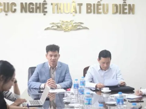 Nhạc rác và nghệ sĩ vô ý thức sẽ không còn đất sống