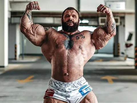 Chàng trai yếu ớt biến thành biểu tượng thể hình gây sốc thế giới, 36 tuổi đột ngột qua đời, để lại lời cảnh tỉnh