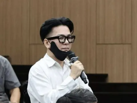 Vụ đánh bạc ở khách sạn Pullman: Viện kiểm sát đề nghị hình phạt với ca sĩ Vũ Hà