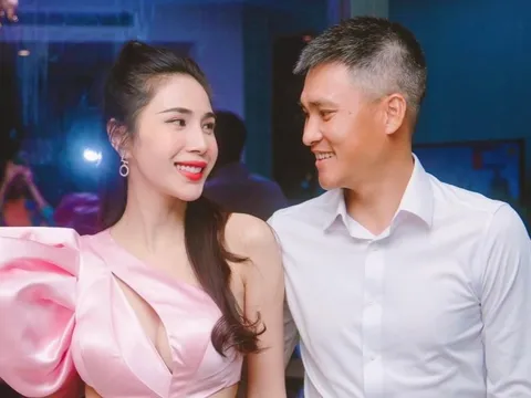 Vợ chồng Thủy Tiên gần như 'biến mất' khỏi mạng xã hội