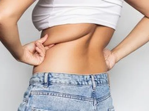 6 mẹo tốt nhất để giảm mỡ lưng sau 45 tuổi