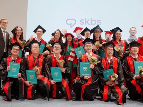 ĐH Y khoa Phạm Ngọc Thạch cam kết giải quyết để sinh viên Y Việt Đức tốt nghiệp 0