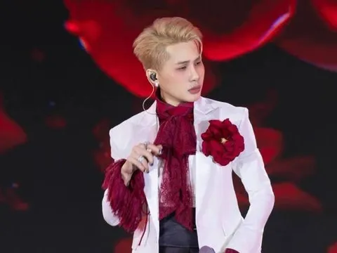 Jack bị cấm biểu diễn 9 tháng trên toàn quốc