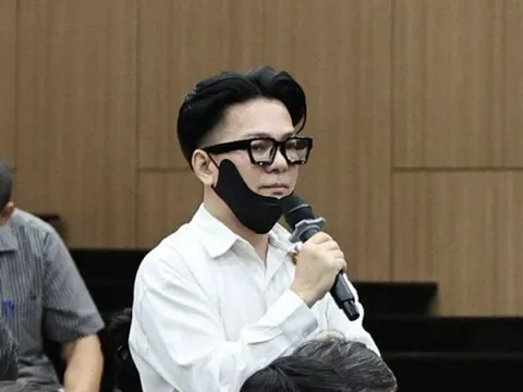 Vụ đánh bạc ở khách sạn Pullman: Ca sĩ Vũ Hà bị tuyên phạt 150 triệu đồng