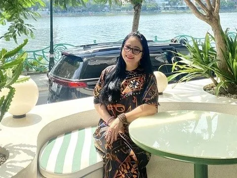 "Nữ hoàng cát-xê" thập niên 90, tiền trải đầy nhà, 3 lần đổ vỡ tình cảm: Tuổi 61 sống an yên một mình