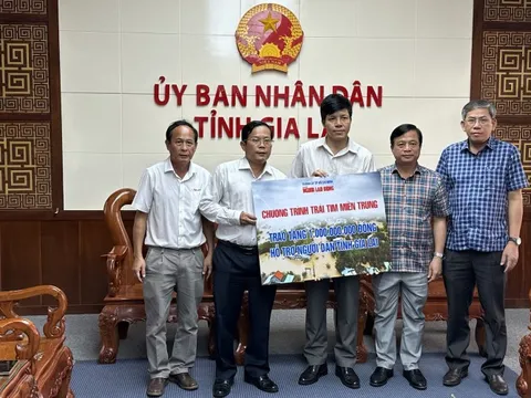 Báo Người Lao Động hỗ trợ 1 tỉ đồng giúp Gia Lai gượng dậy sau bão số 13