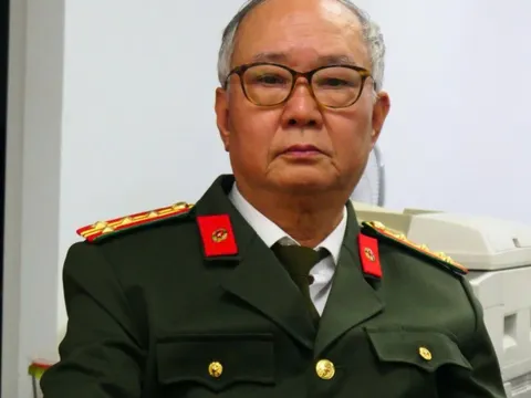 'Cát bỏng' - thành công mới của nhà văn Nguyễn Như Phong 0