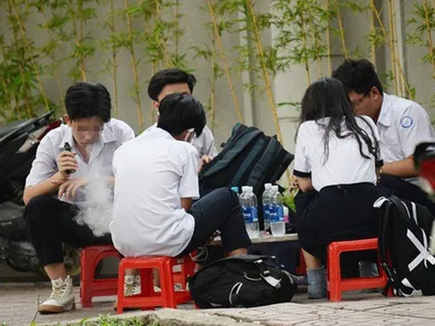 Báo động tình trạng học sinh sử dụng thuốc lá điện tử tăng 0