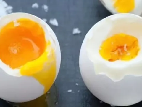 Ăn bao nhiêu quả trứng mỗi ngày là an toàn?