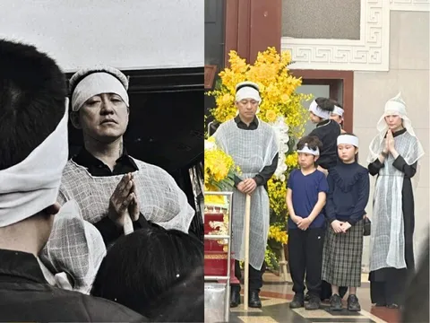 Ca sĩ Tuấn Hưng bật khóc tại đám tang của mẹ, con dâu và 3 cháu nội tiễn bà lần cuối