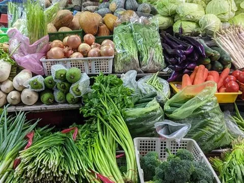 7 loại rau "bẩn nhất chợ" chứa nhiều ký sinh trùng, thuốc trừ sâu, cái thứ 5 bị “điểm tên” không hề oan