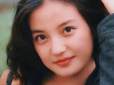 Sự thật “tâm sinh tướng” của Triệu Vy