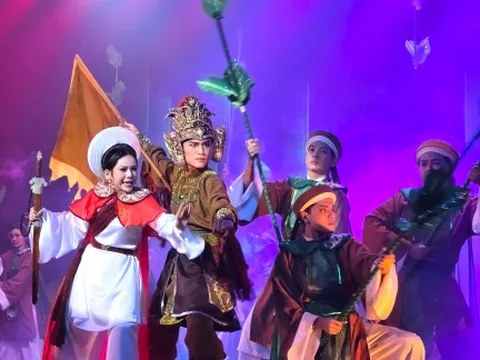 Nghệ sĩ Bình Tinh: “Tôi chưa bao giờ thỏa mãn với bản thân!”