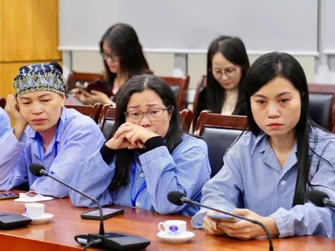 Nghẹn lòng lời chia sẻ của cô giáo mắc ung thư trong lễ tri ân 20/11 0