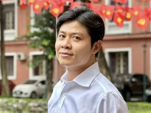 Nhạc sĩ Nguyễn Văn Chung đỗ đại học ở tuổi 42