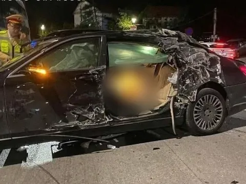 Tin mới vụ xe sang Maybach S600 tông thẳng xe khách ở Quảng Ninh