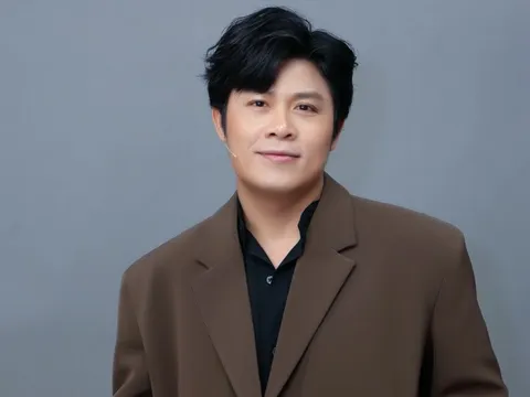 'Nhạc sĩ tỷ view' Nguyễn Văn Chung bất ngờ trúng tuyển đại học ở tuổi 42 0