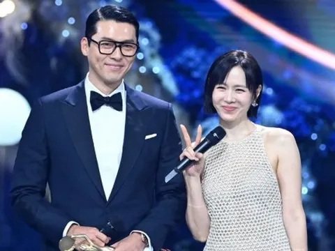 Vợ chồng Hyun BIn - Son Ye Jin trở thành Ảnh đế - Ảnh hậu tại lễ trao giải Rồng Xanh