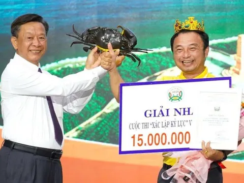 Bất ngờ lượng du khách đến với Ngày hội Cua Cà Mau