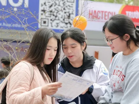 Hàng loạt đại học 'nói không' với tổ hợp C00 năm 2026, chuyên gia lý giải 0