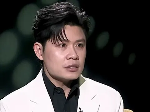 Một nam ca sĩ là phó giám đốc khiến Nguyễn Văn Chung mang ơn