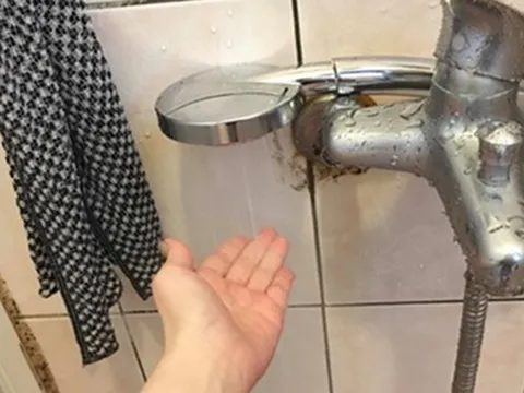 Sai lầm chết người khi tắm nước nóng mùa đông