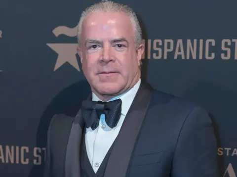 Chủ tịch Miss Universe bị truy tố tội buôn ma túy, vũ khí