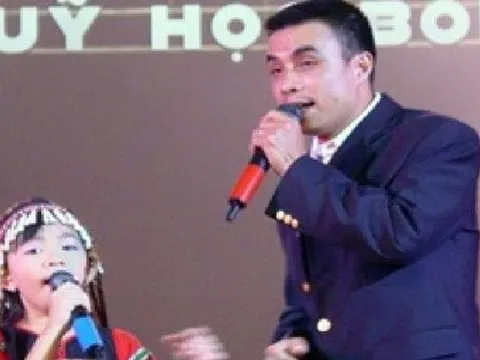 Bố ruột nói thẳng lý do đưa bé Xuân Mai" sang Mỹ, không để đi hát nữa